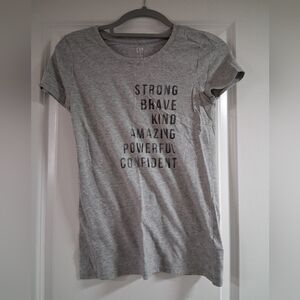 😊 3 For $15 GAP Heather Gray Motivational Tee